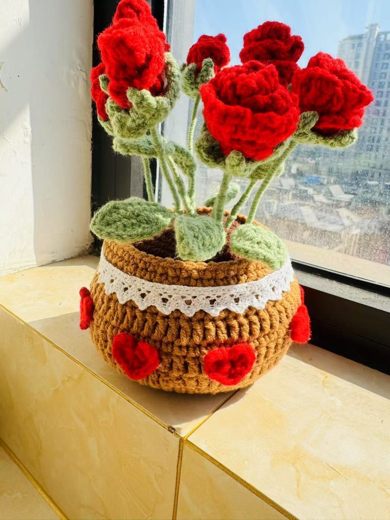 Handmade Crocheted Rose Bouquet Decoration