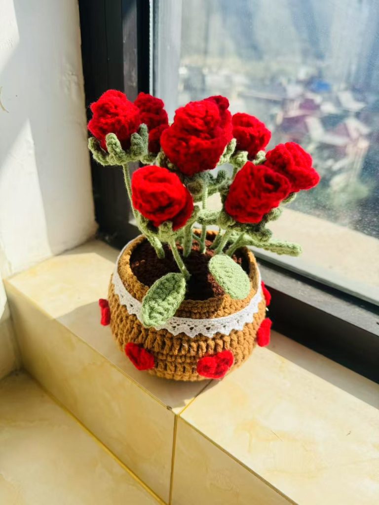 Handmade Crocheted Rose Bouquet Decoration